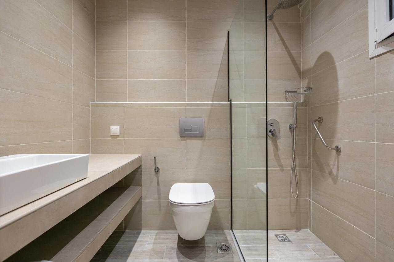 Sirocco Aparthotel 2*