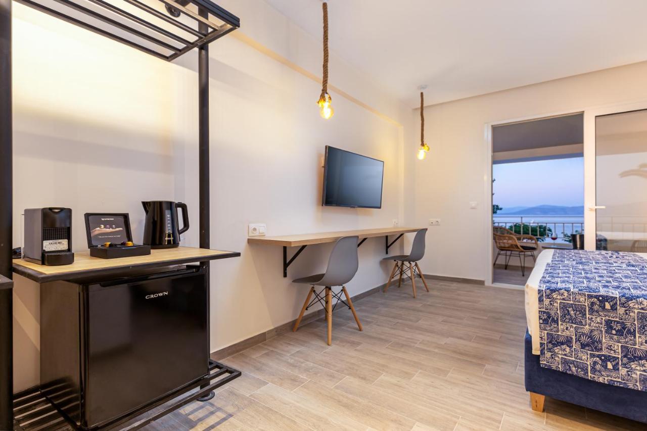 Sirocco Aparthotel 2*