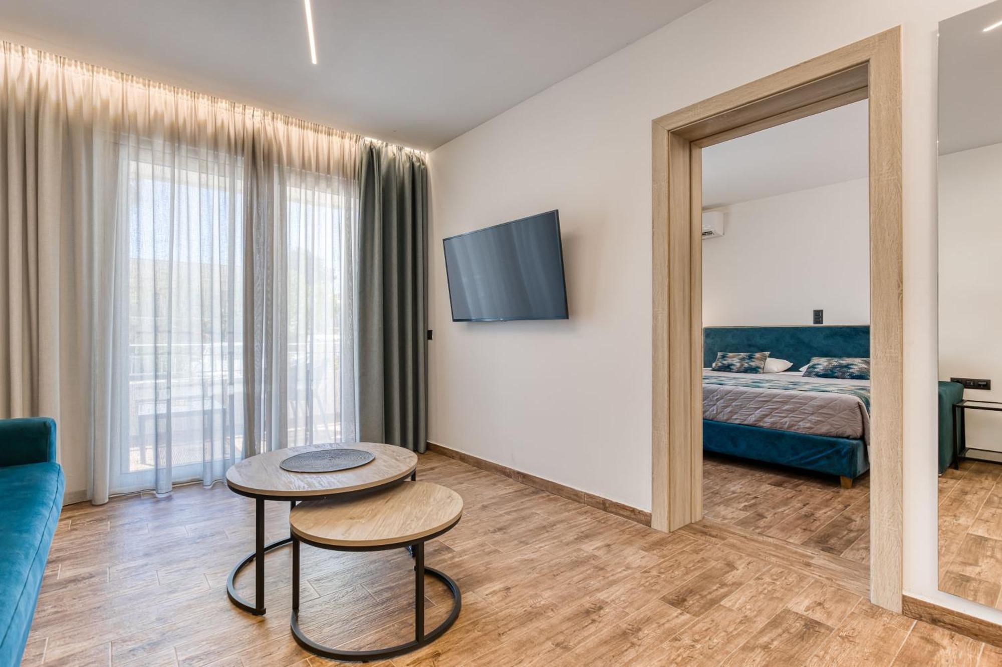Aparthotel Sirocco 2*